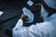 小游戲電鋸驚魂攻略，如何在游戲中找到樂趣和挑戰(zhàn)，電鋸驚魂，游戲攻略及尋找樂趣與挑戰(zhàn)方法