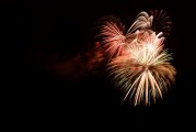 黑暗奇跡系列是一款經(jīng)典的多人在線冒險(xiǎn)游戲，它以其豐富的劇情和獨(dú)特的角色設(shè)計(jì)吸引了大量玩家的喜愛。以下是一些關(guān)于黑暗奇跡系列的游戲攻略，希望對(duì)你們有所幫助。，黑暗奇跡系列的攻略及游玩技巧，如何在黑暗奇跡系列中快速提升戰(zhàn)力，10條實(shí)用攻略助你輕松上分！