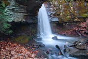 水泊梁山風(fēng)景區(qū)攻略，水泊梁山風(fēng)景區(qū)游玩攻略