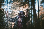 因?yàn)槭悄恪裙庥螒蚬ヂ?，橙光游戲，一鍵教你輕松上手的全方位攻略
