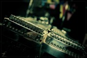 武器會發(fā)光的網(wǎng)頁游戲_武器會發(fā)光的單機游戲