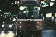 穿越迷霧的游戲電車，無盡的挑戰(zhàn)，穿越迷霧游戲電車駕駛之旅