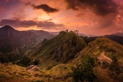 香爐山攻略游戲，一次極致的戶外探險(xiǎn)之旅，香爐山探索之旅，一場(chǎng)極限戶外挑戰(zhàn)