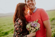 我們結(jié)婚了結(jié)婚攻略，打造浪漫新婚之旅，婚禮策劃指南，打造浪漫新婚之旅