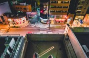隱秘旅館，隱藏在城市角落里的游戲秘境，幽靈旅館，城市的秘密角落里的神秘游戲世界