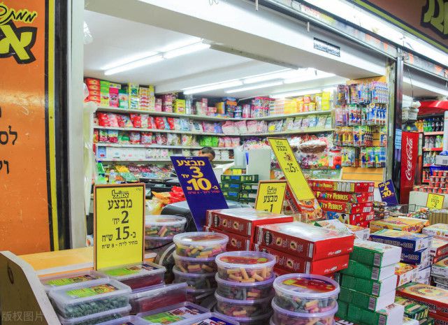 商場(chǎng)開(kāi)店做什么賺錢(qián)(商場(chǎng)開(kāi)店做什么賺錢(qián)快)